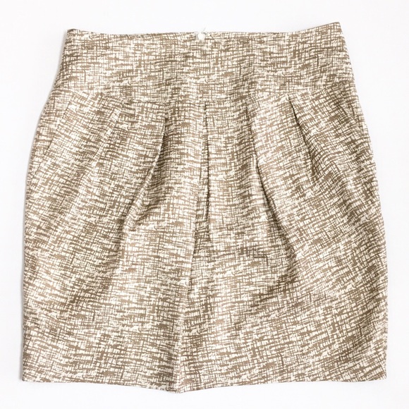 Banana Republic Dresses & Skirts - SALE! Banana Republic | Ivory & Bronze Silk Skirt